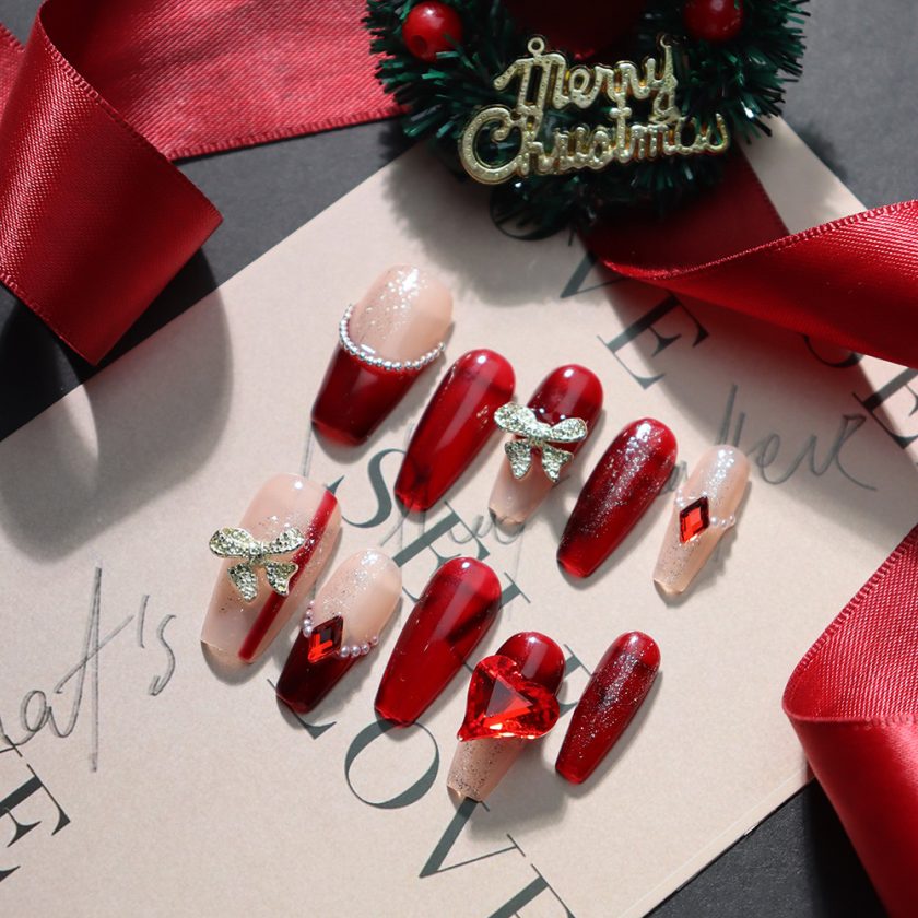 Love atmosphere light therapy Christmas theme press on nails - Image 3