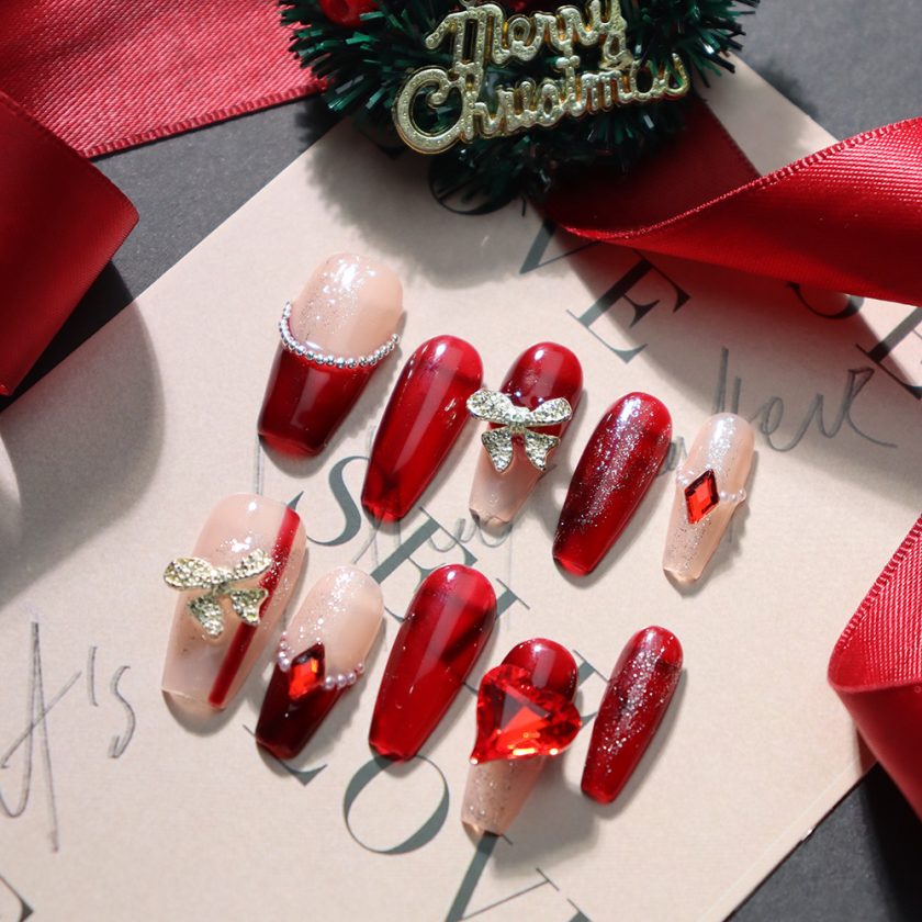 Love atmosphere light therapy Christmas theme press on nails - Image 4