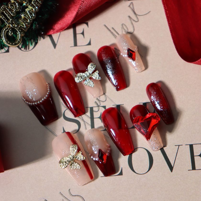 Love atmosphere light therapy Christmas theme press on nails - Image 2