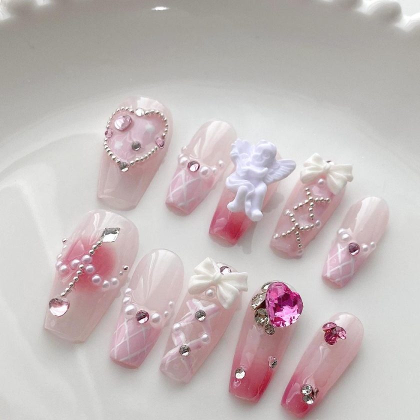 Baroque Cupid's Arrow Angel Pink Plaid Girly Heart press on nails