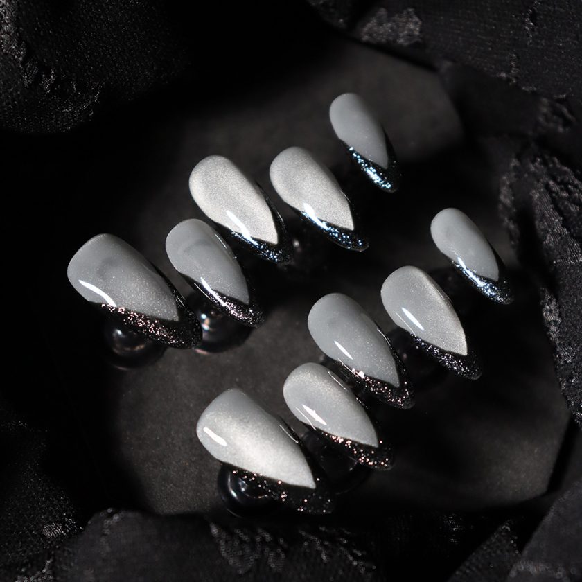 Black Swan Noble Finger Cat's Eye Texture press on nails