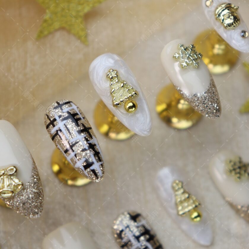 Snowflake Bell Press on Nails - Image 4