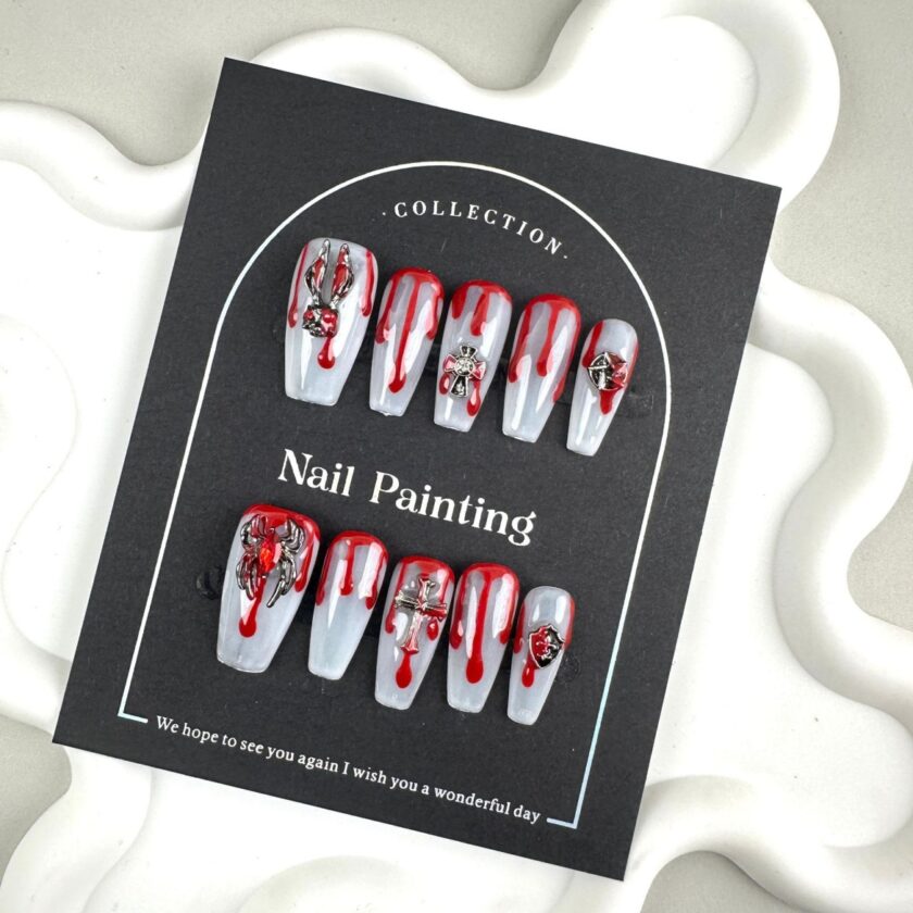 Bleeding Spider Totem Press on Nails - Image 3