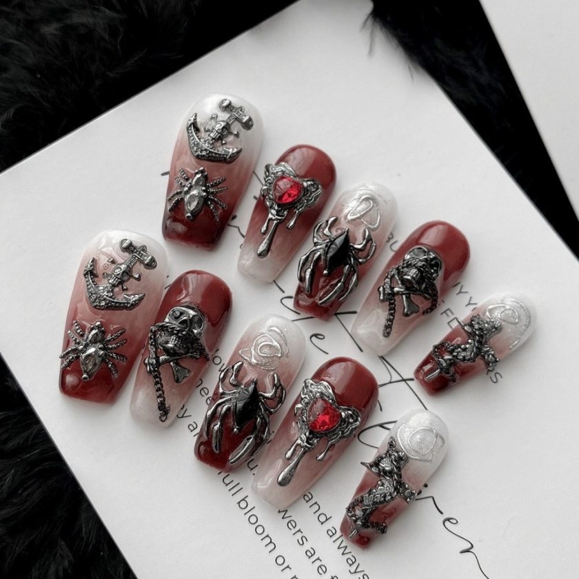 Dark Style Croce Heart Press on Nails - Image 2