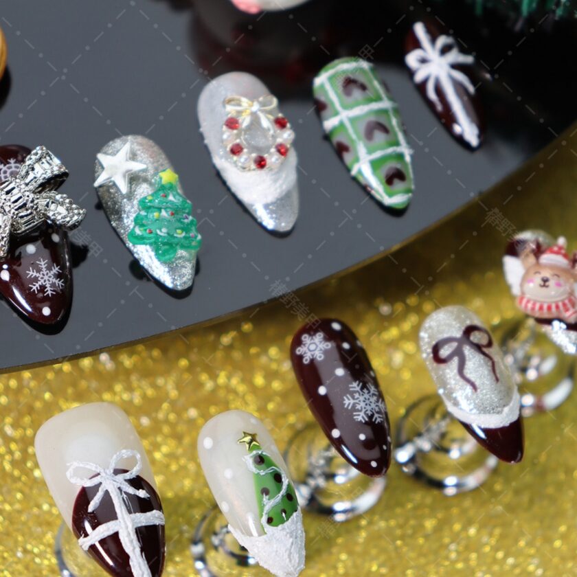 Bow, Reindeer, and Christmas Wonderland Press on Nails - Image 3