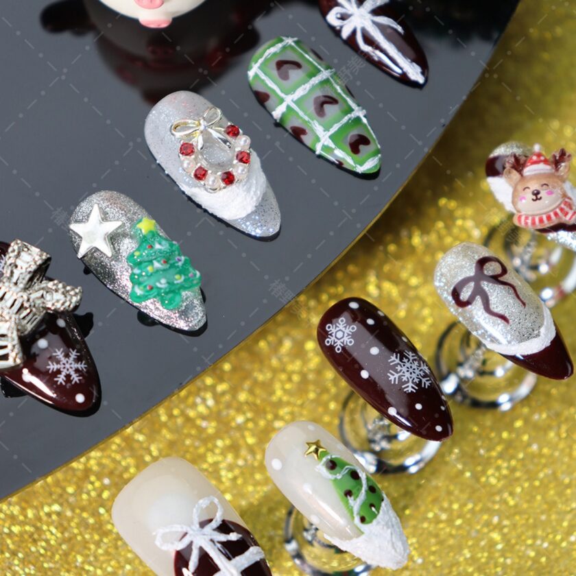 Bow, Reindeer, and Christmas Wonderland Press on Nails - Image 4