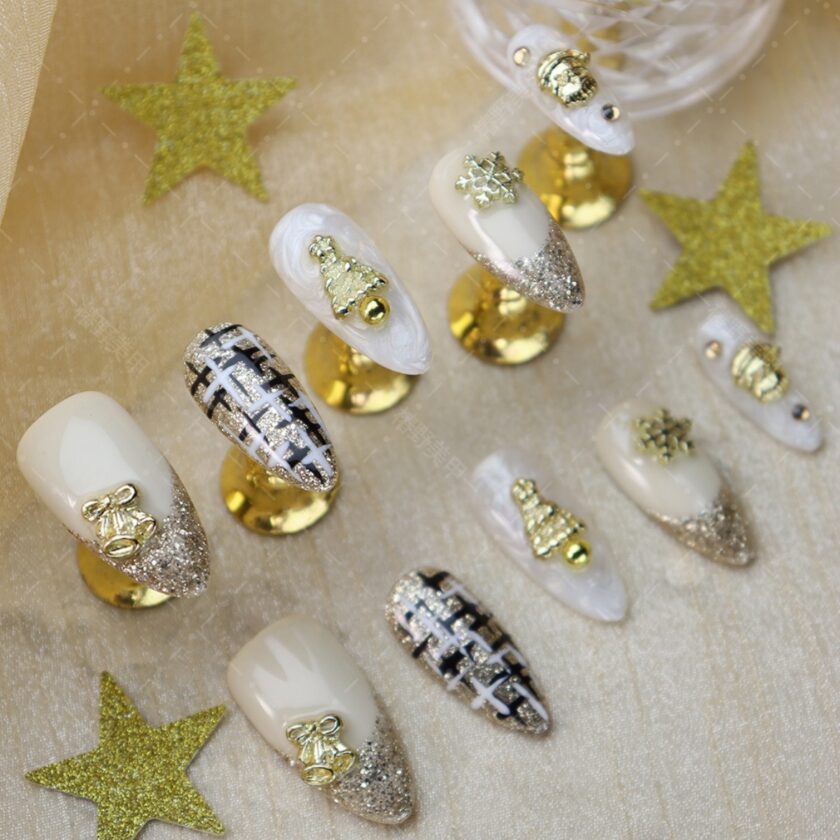 Snowflake Bell Press on Nails - Image 2