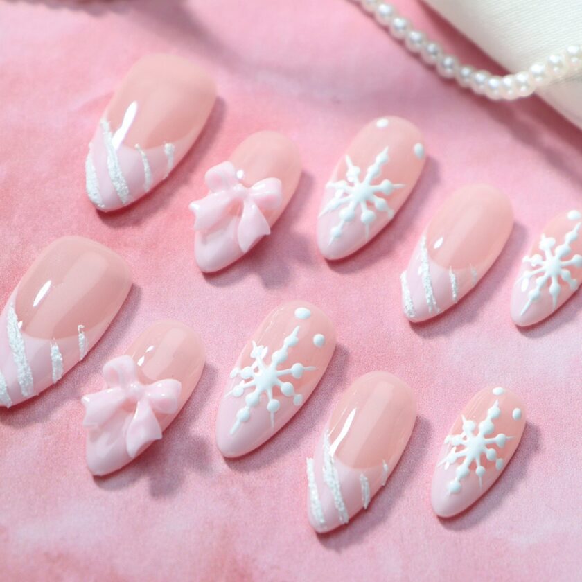 Bow and Snowflakes Press on Nails - Image 2