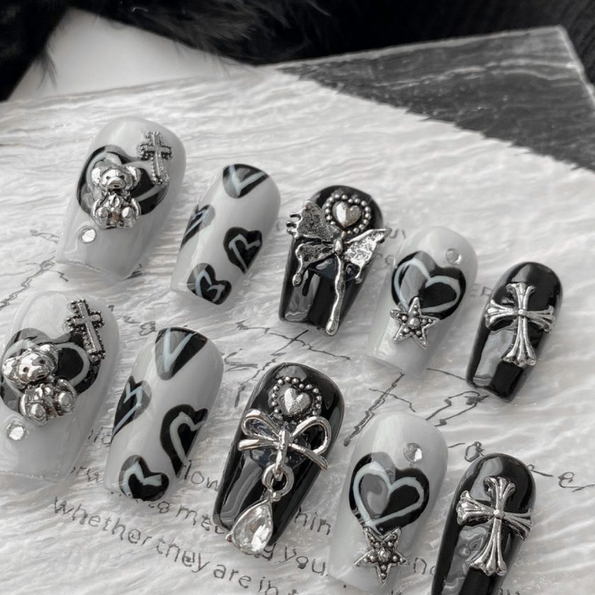 Metallic Bear Heavy Craft Press on Nails - Image 3