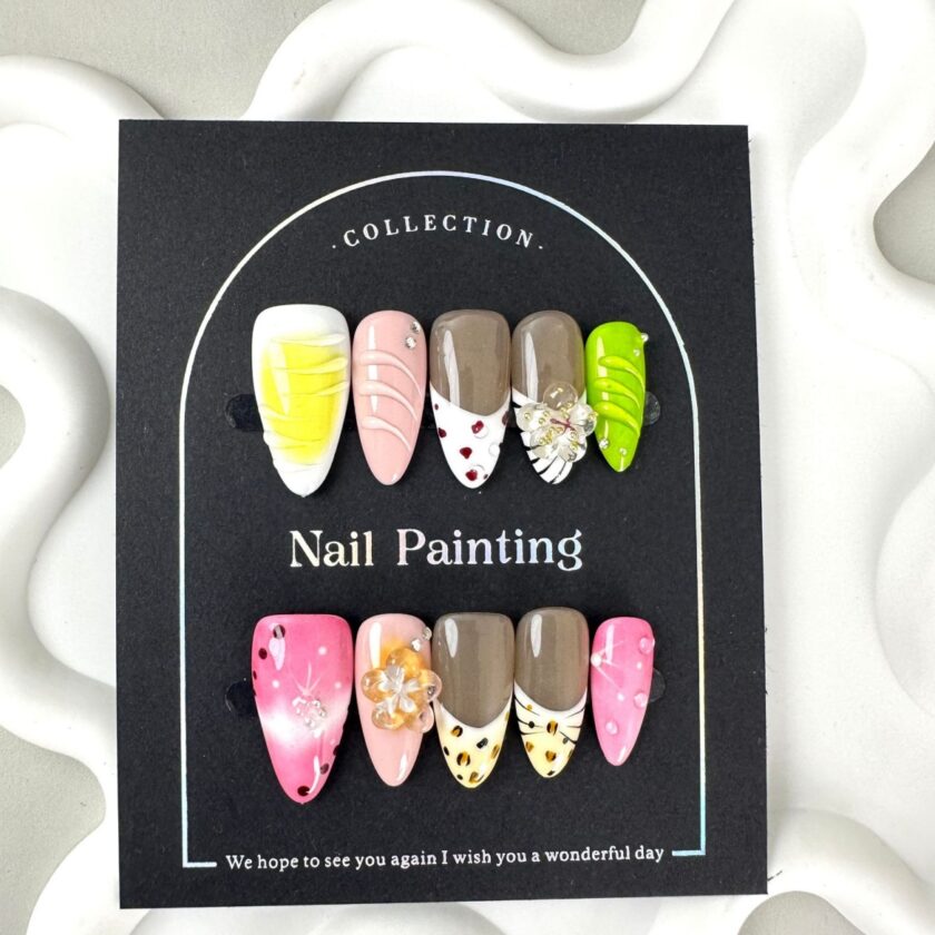 Handcrafted Flower Molding Press on Nails