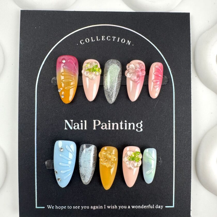 Hand-Painted Artistic Expression Press on Nails